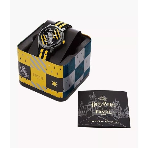 FOSSIL Harry Potter 3-Hand Hufflepuff Ltd Ed Nylon Watch Collectible #1436 NWT - Picture 7 of 10